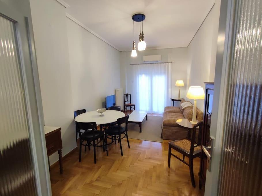 Volos Center, St Nicholas Square, Xenios Bagian luar foto