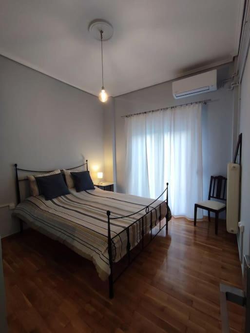 Volos Center, St Nicholas Square, Xenios Bagian luar foto